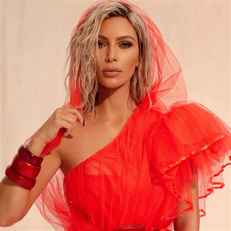 2048x2048 Kim Kardashian Vogue India 2018 Photoshoot Ipad Air Hd 4k