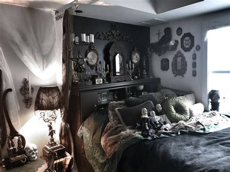 My Antique Gothic Bed 🖤 Dark Home Decor Apartment Inspiration Goth