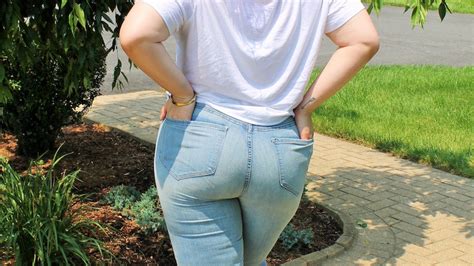 9 Things People With Big Butts Know Are True Including The Struggle Of