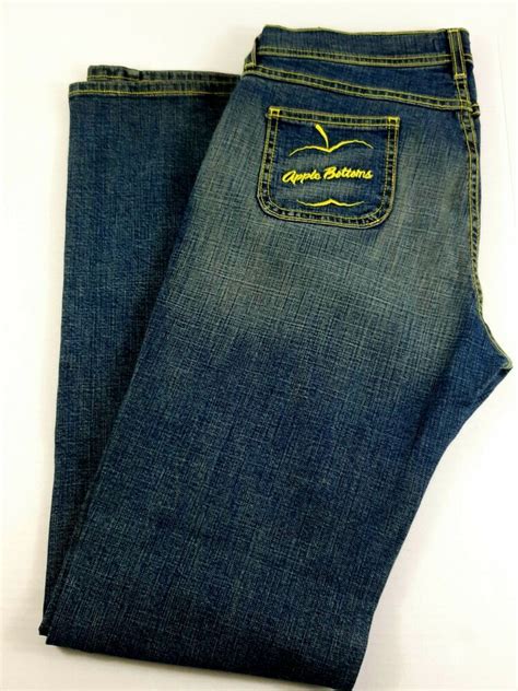 Apple Bottom Jeans Womens Size 10 Low Rise Bootcut Stretch Distressed