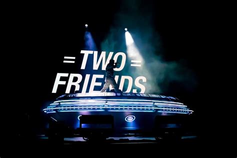 Concert Review Two Friends Out Of This World Performance At The Wamu