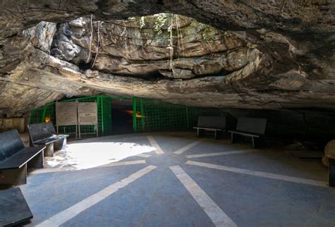 Belum Caves Kurnool Timings History Entry Fee Information