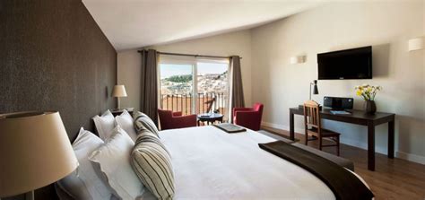 Jetez un oeil à notre incroyable sélection d'hôtels pour correspondre à votre budget et économiser avec notre garantie du hôtels à lisbonne. Séjour au cœur de Lisbonne sur mesure - Voyage Bohème Chic