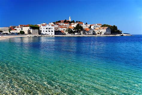 15 Destinations With Stunning Crystal Clear Waters Lostwaldo Dream Vacations Croatia Beach