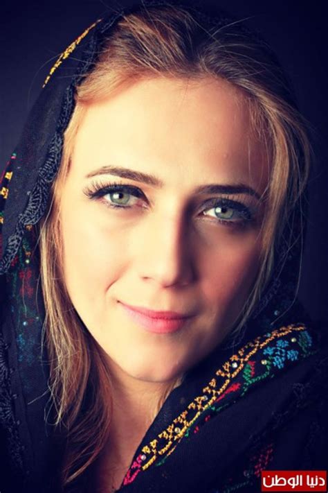 بها جميع الخدمات ويحيا في بيئة آمنة. الفنانه الفلسطينية دلال ابو امنه تقاطع التلفزيون ...