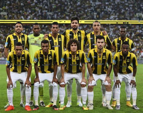 Jun 05, 2021 · ألغى قاض أميركي الجمعة حظراً تفرضه كاليفورنيا منذ ثلاثة عقود على الأسلحة الهجومية، في قرار سارع حاكم الولاية غافين نيوسوم إلى إدانته في وقت تسجل حوادث القتل المرتبطة بحيازة الأسلحة ارتفاعاً في أنحاء أميركا. خلفيات الاتحاد , اجمل خلفيات نادى الاتحاد السعودى - قصة شوق