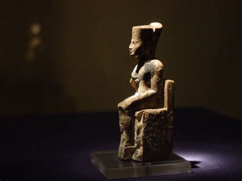 Ancient Egyptian Artifacts The Most Famous Ancient Egyptian Artifacts Journey To Egypt