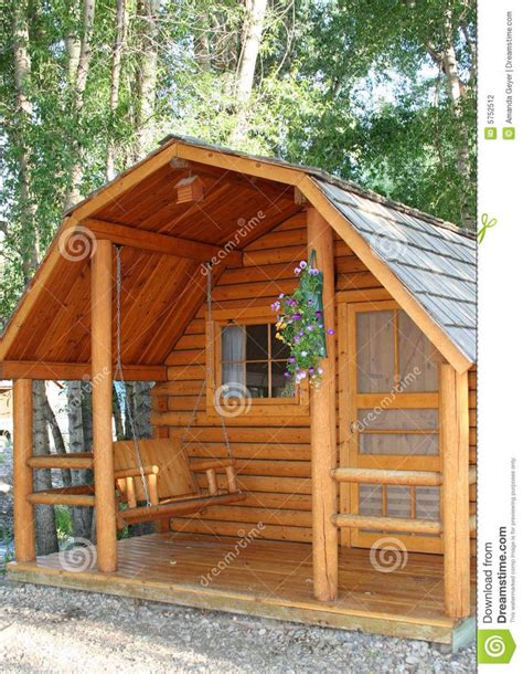 Small home plans maximize the limited amount of square footage. Small wood cabin | Small cottage house plans, Cottage ...