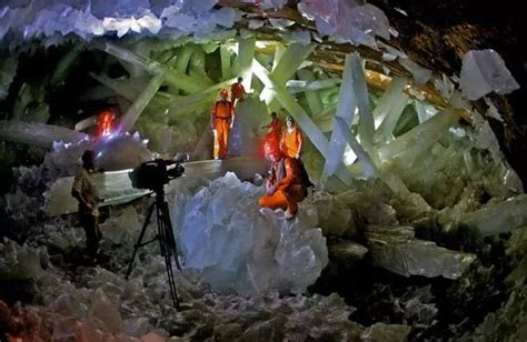 世界最大地球天然的水晶洞有多震撼