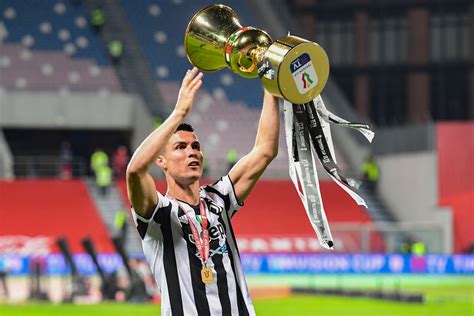 Juventus Gana La Copa De Italia Cristiano Campeón De Todo En España