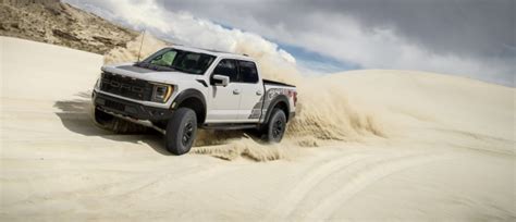 2023 Ford F 150 Raptor R Is A 700 Hp V8 Engine That Is Absolute Overkill