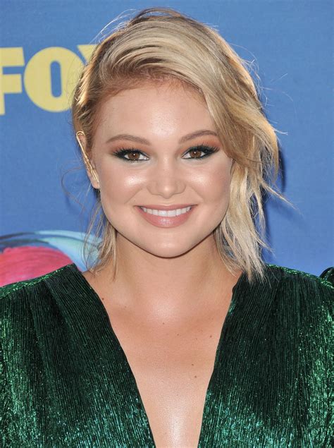 Olivia Holt Age Weight And Age Charmcelebrity