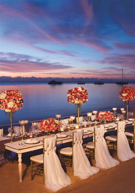 Glamorous Long Tablescape For A Sunset Beach Wedding Reception Decor