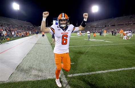 Syracuse Qb Garrett Shrader Earns National Award For Performance At