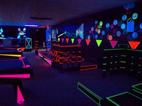 Nationwide Event Rentals Blacklight Party Glow In Dark Party Neon Party