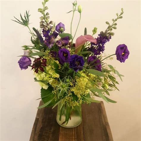 Charlottesville Florist Flower Delivery By Hedge Fine Blooms