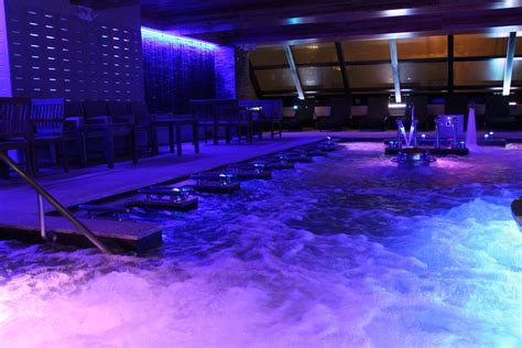 Check Out The New Midtown Spa With A Rooftop Hot Tub Swim Up Bar And