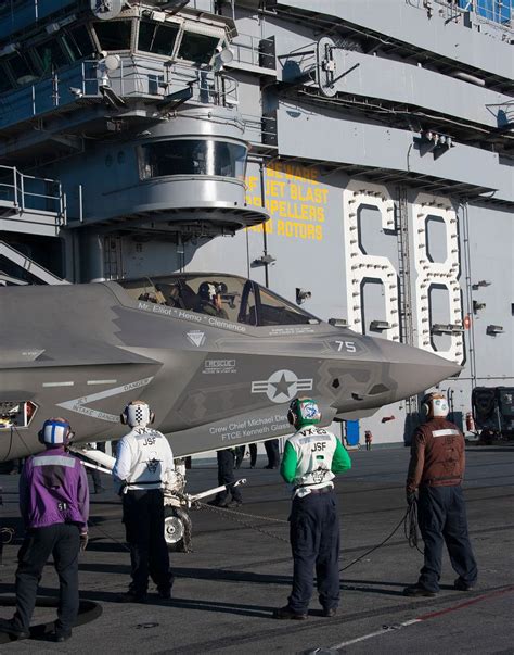 Week One Of The F 35cs Initial Ship Trials In Stunning Imagery