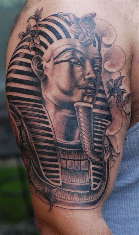 resultado de imagen de tatuajes egipcios brazo egypt tattoo egyptian tattoo pharaoh tattoo