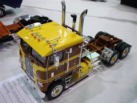 I Built This Model Once Not This Cool Though Model Truck Kits