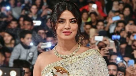 Priyanka Chopra Beauty Inspiration Priyanka Chopra Stylecaster