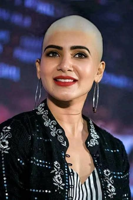 Actress Headshave In 2021 Shaved Head Women Bald Women Bald Girl