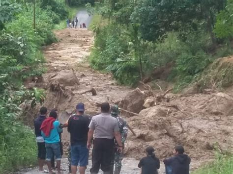 Banjir Dan Longsor Kepung Limapuluh Kota Tagar