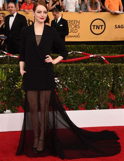 Emma Stone En Los Screen Actors Guild Awards 2015 De Negro Con Un