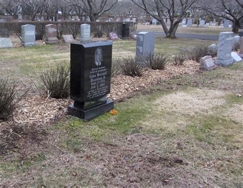 Visitors Restricted At Whitney Houstons New Jersey Grave