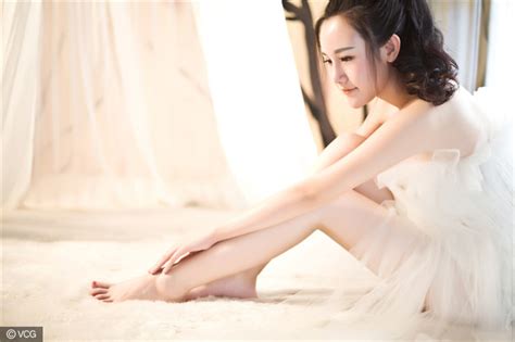 Busen Model Yuanyuan Erfolg durch Schönheits OP China org cn