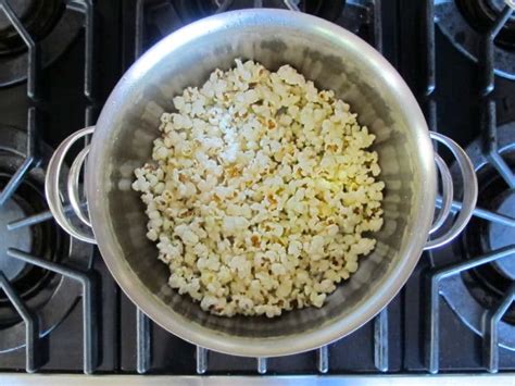 Stovetop Popcorn Recipe How To Make Popcorn The Old Fashioned Way
