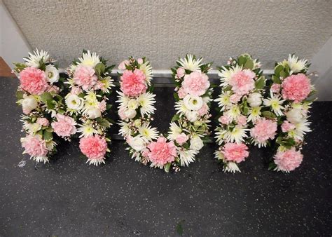 However, there are many factors to consider when it comes to etiquette for a funeral, such as what to wear, where to sit, and whether or not it is appropriate to attend a certain person's funeral. Funeral Flowers | Florists Paisley | Daisy Flowers