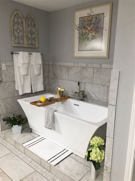 10 Master Bathroom With Freestanding Tub Decoomo