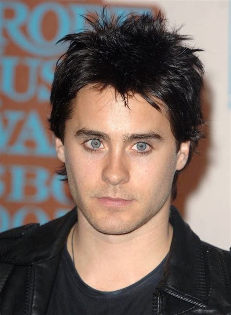 15 Famous Faces With And Without Beards Prove What We Already Know