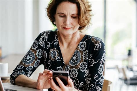 New Dating App For Over 50s Launches In Australia