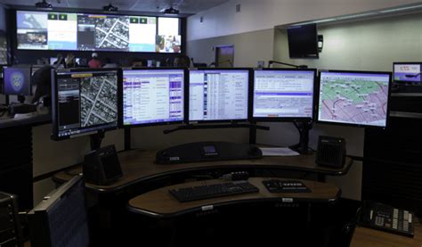 단독 강동호를 팔아야 했다…안준영, 거짓변명의 진실. Oakland upgrades police dispatch center - EastBayTimes.com