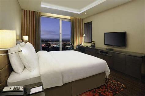 Doubletree Suites By Hilton Hotel Bangalore Bengaluru