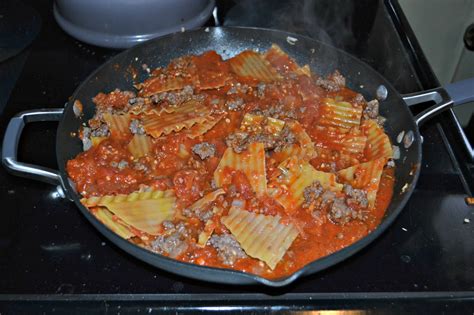 Skillet Lasagna Hezzi Ds Books And Cooks