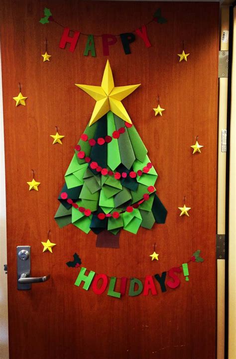 Great ideas for decorating your locker. Door decorating contest - A Smith of All Trades