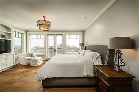 Beach Residence In Canada With Images Home Master Bedroom Interior