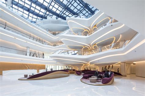 Zaha Hadid Architects Me Dubai Hotel Et The Opus à Dubaï Floornature