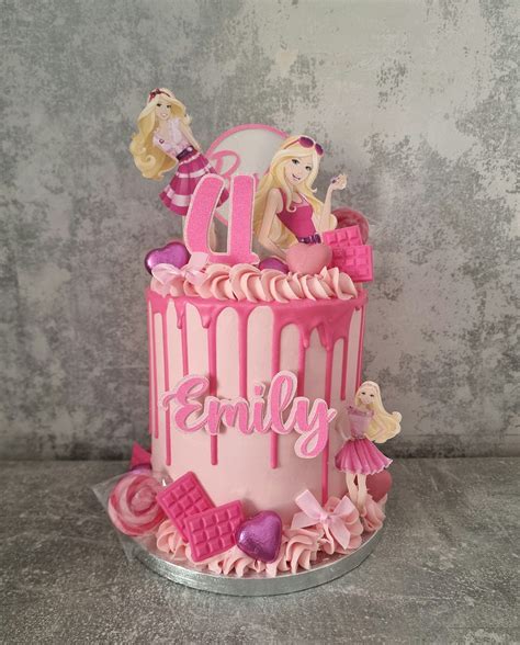 Barbie cake topper bundle | Barbie cake, Barbie doll birthday cake