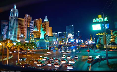 Las Vegas Wallpapers: Download Wallpaper In HD Here