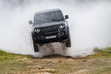 The New Land Rover Defender In Action James Bond 007