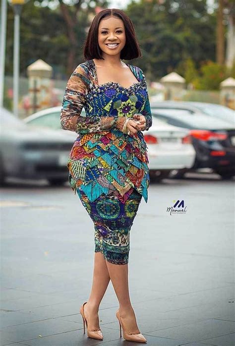 How To Look Classy Like Serwaa Amihere 30 Outfits In 2021 1 Mode
