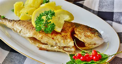 Fisch essen trotz Gicht Gesund oder Auslöser für einen Anfall