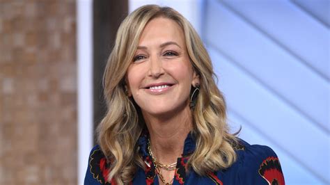 Gmas Lara Spencer Gets A Brand New Look And Fans Are All Saying The