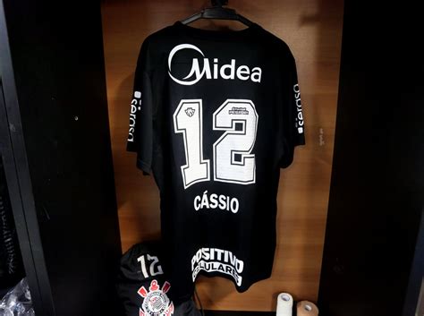 O corinthians vai ser o time do povo e o povo é quem vai fazer o time. Cássio completa 500 jogos pelo Corinthians e ganha camisa ...