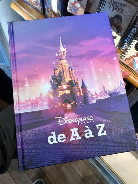 Nieuw Boek Disneyland Paris From A To Z Over 25 Jaar Disney Magie In