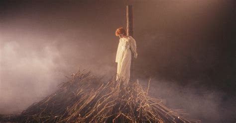 Mylène Farmer - Analyse du clip Beyond my control - Mylene.Net